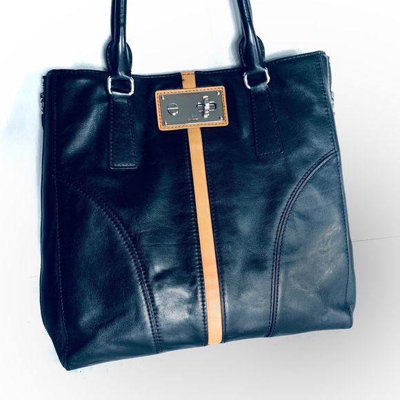 MILLY Handbags - MILLY Tote Black Leather Purse